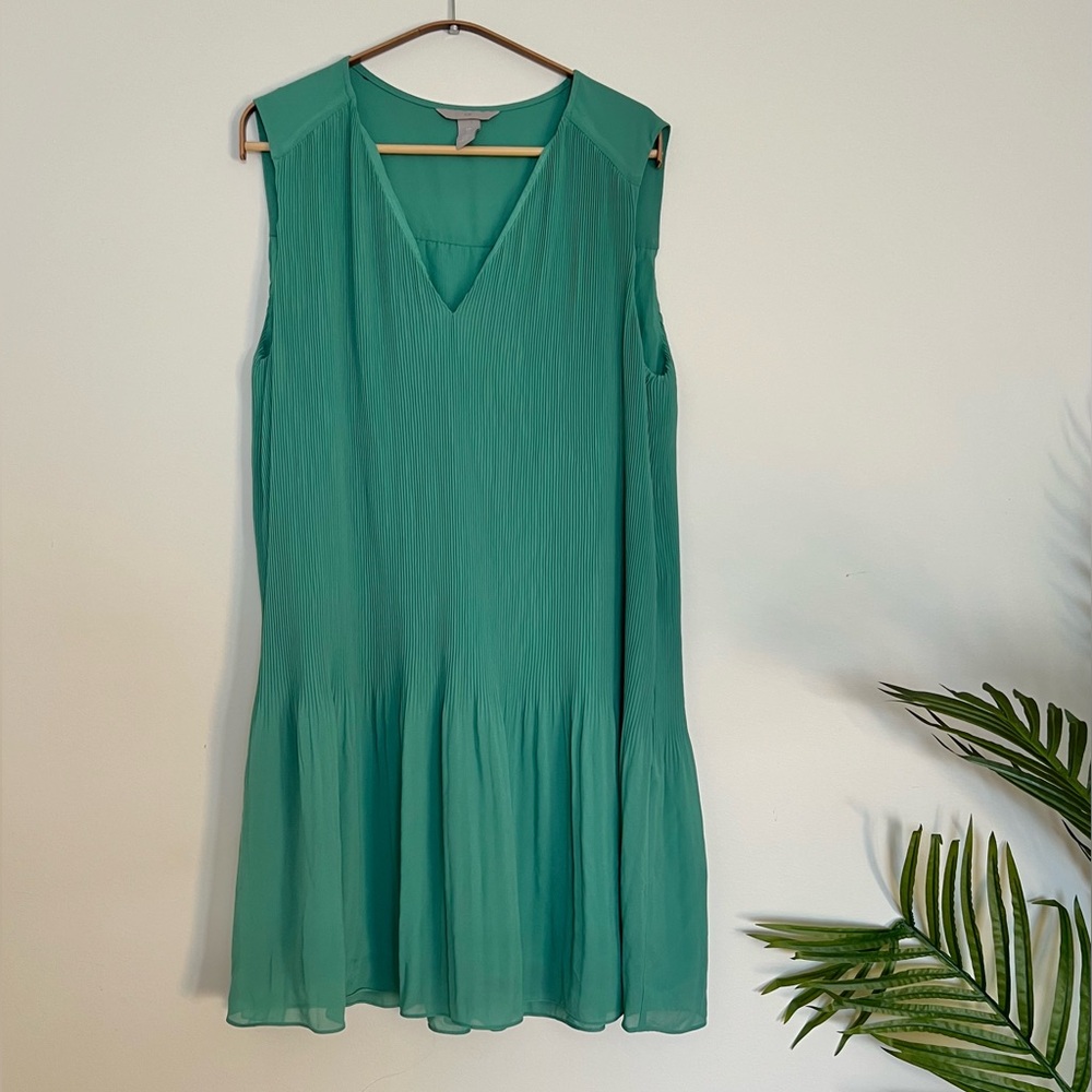 H&M Sleeveless Mini Dress